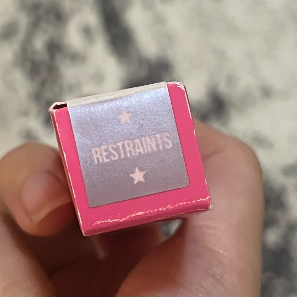 jeffree star velour liquid lipstick restraints - Picture 8 of 11